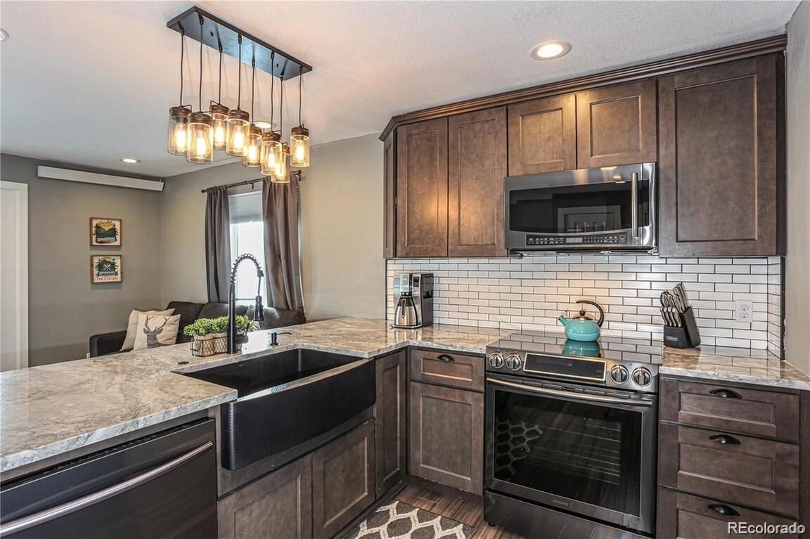 Interior, Kitchen, Pendant Lights, Recessed Lighting, Wood Texture Flooring