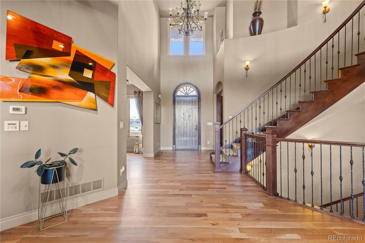 Chandelier, Interior, Wood Texture Flooring