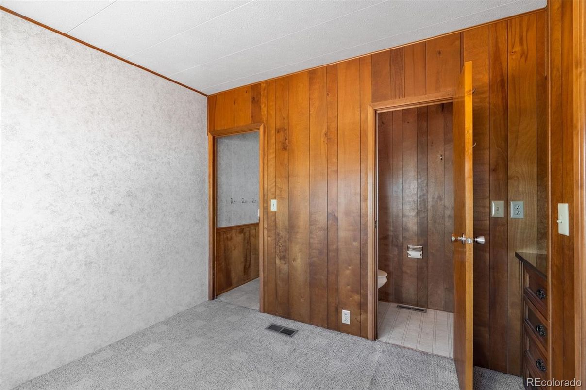 Empty room, Interior, Wooden Walls