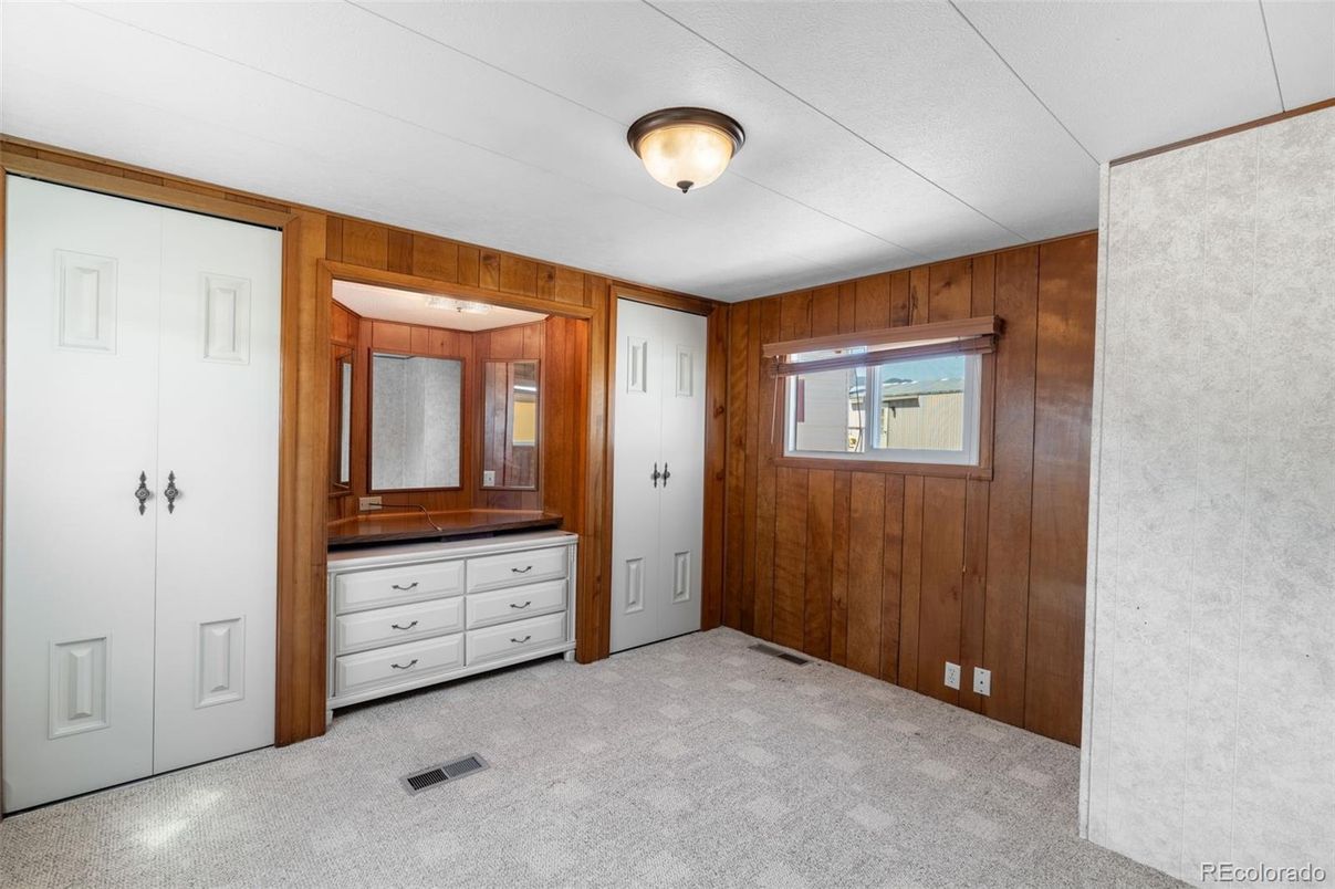 Empty room, Interior, Wooden Walls
