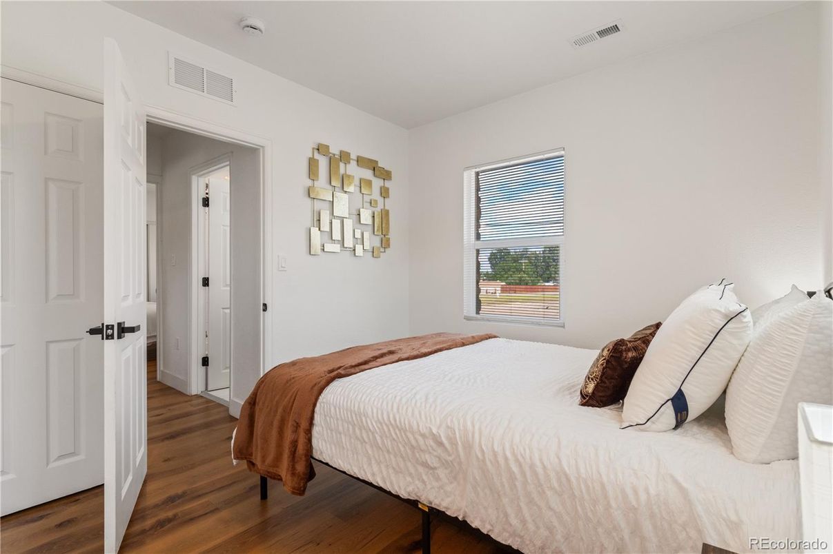 Bedroom, Interior, Wood Texture Flooring