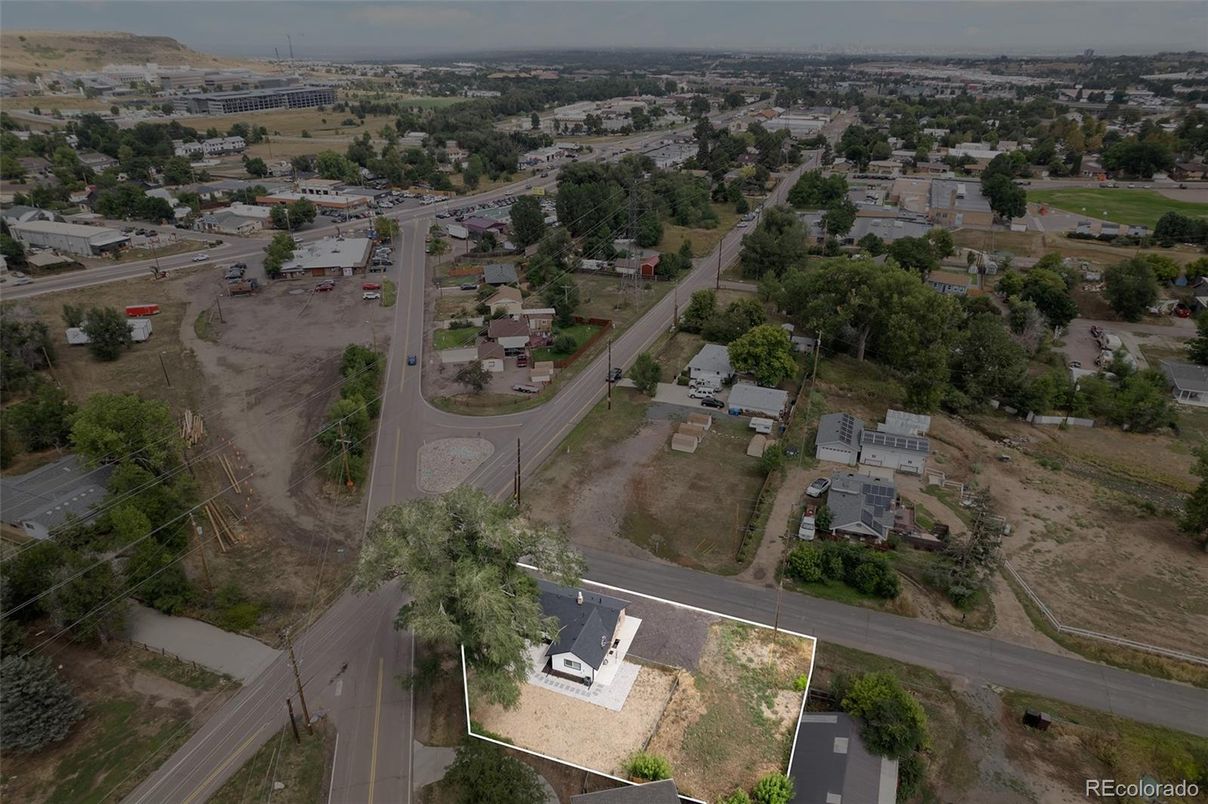 Exterior, Drone