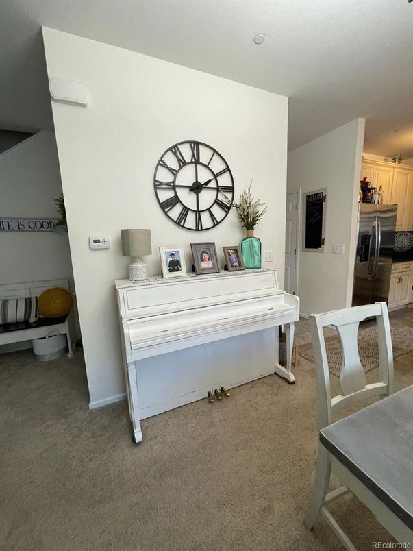 Interior, Kitchen, Piano, Stainless Steel Appliances