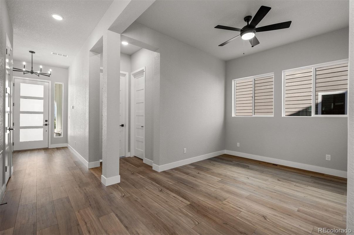 Empty room, Interior, Pendant Lights, Recessed Lighting, Wood Texture Flooring