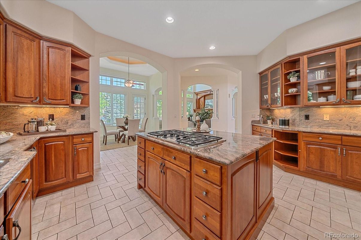Dining room, Interior, Kitchen, Pendant Lights, Recessed Lighting