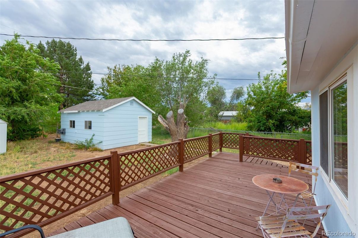 Backyard, Detached Garage, Exterior