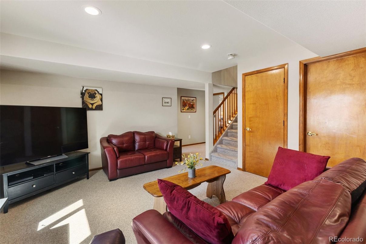 Interior, Living room, Recessed Lighting