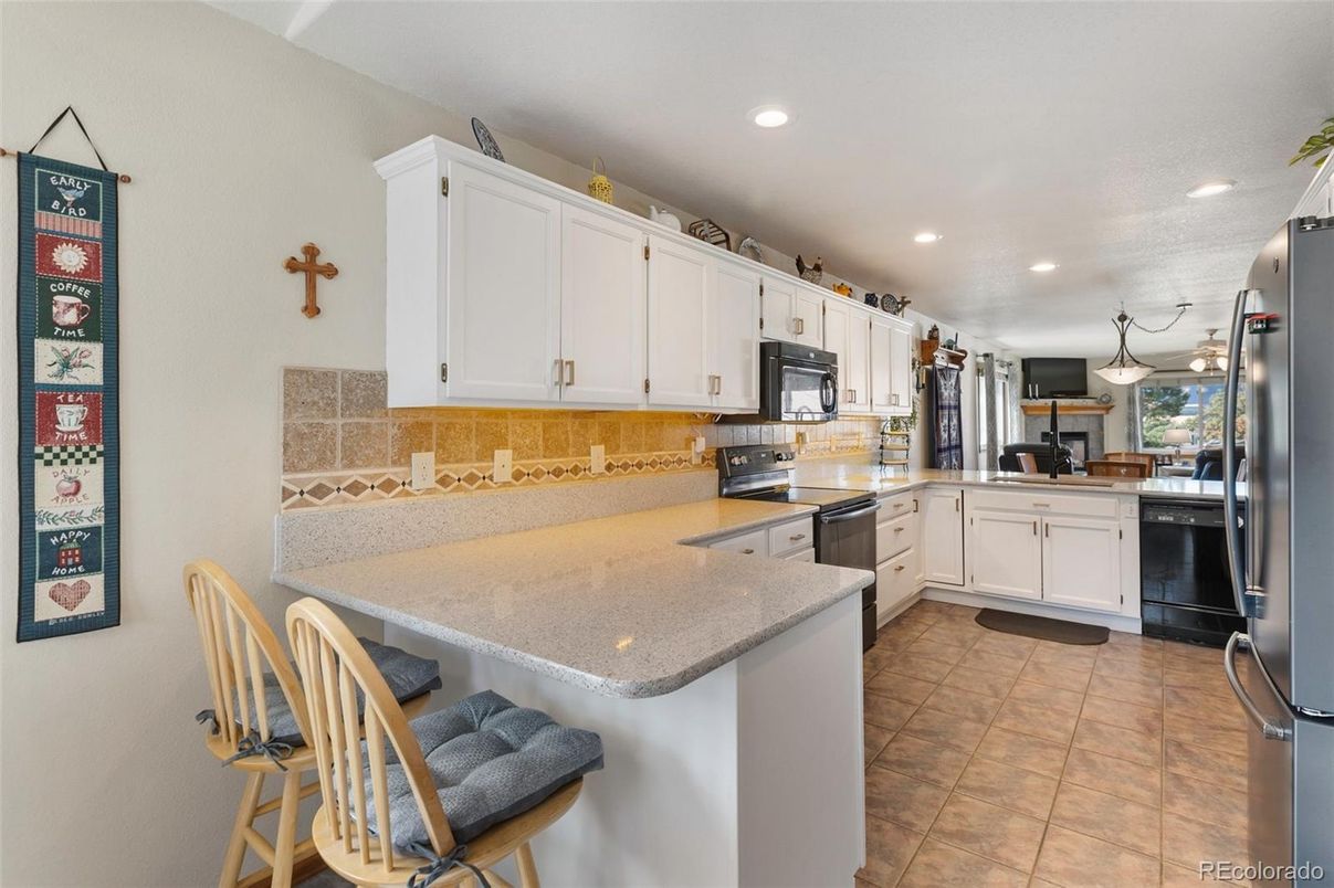 Interior, Kitchen, Pendant Lights, Recessed Lighting