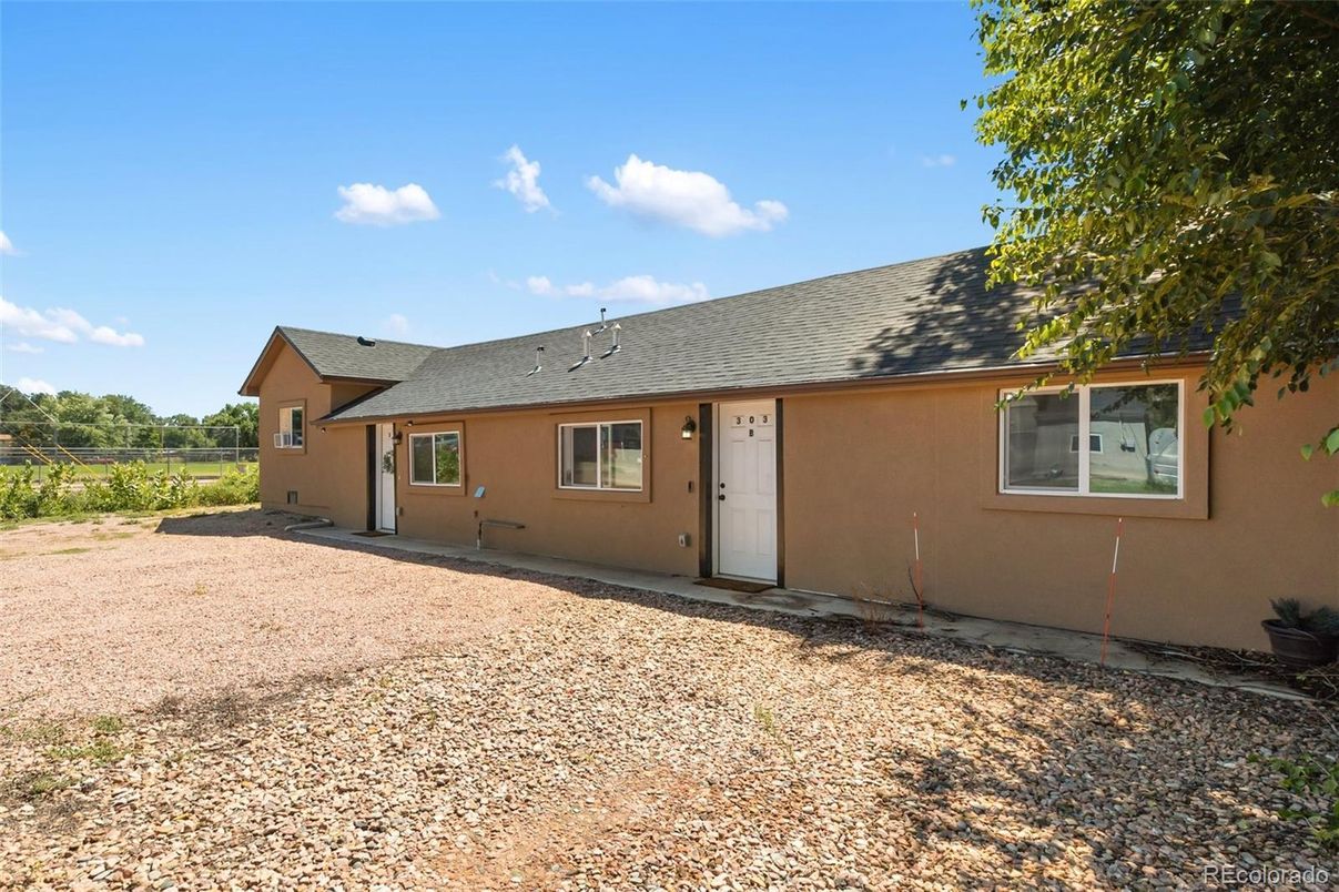 Backyard, Exterior