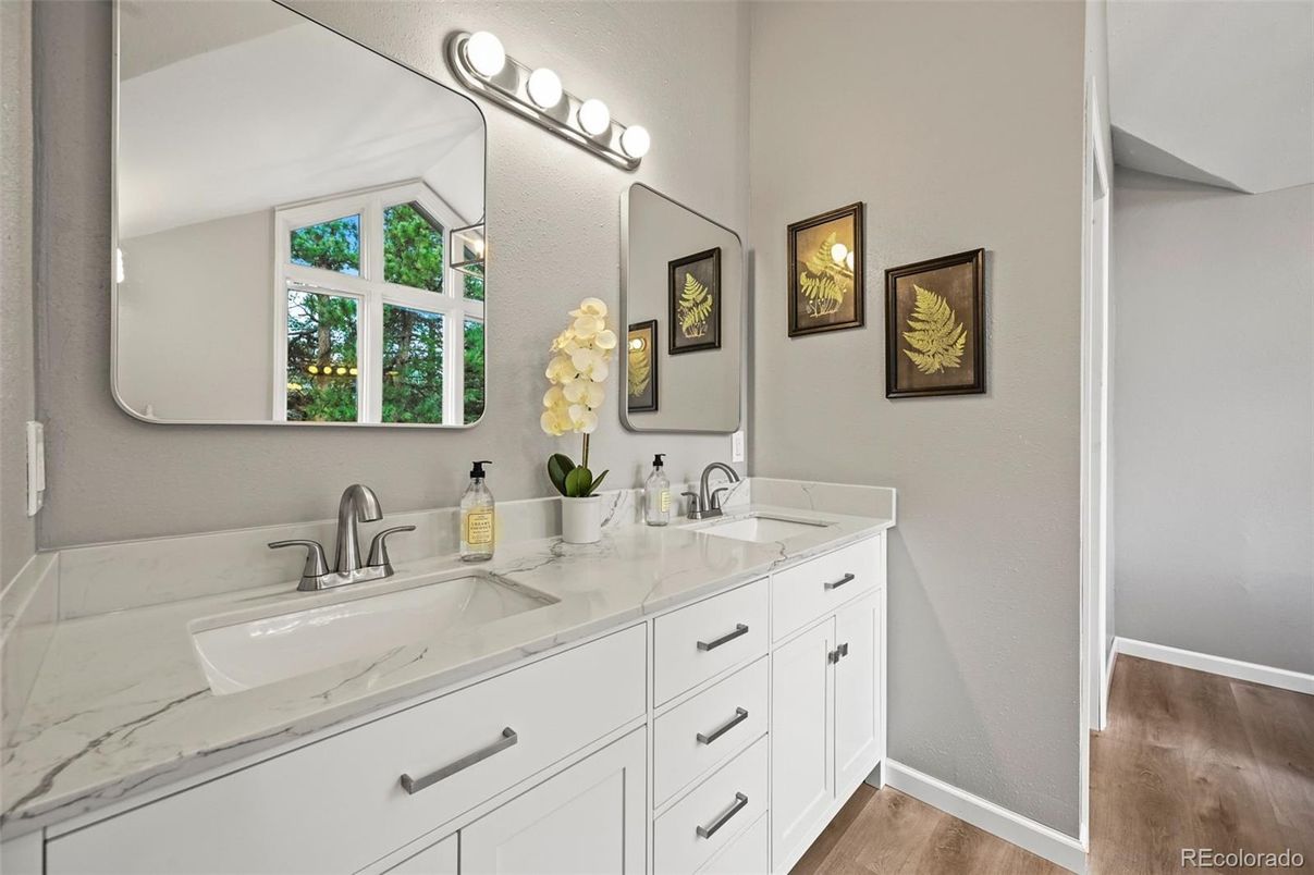 Bathroom, Dual Sink Vanities, Interior, Wood Texture Flooring