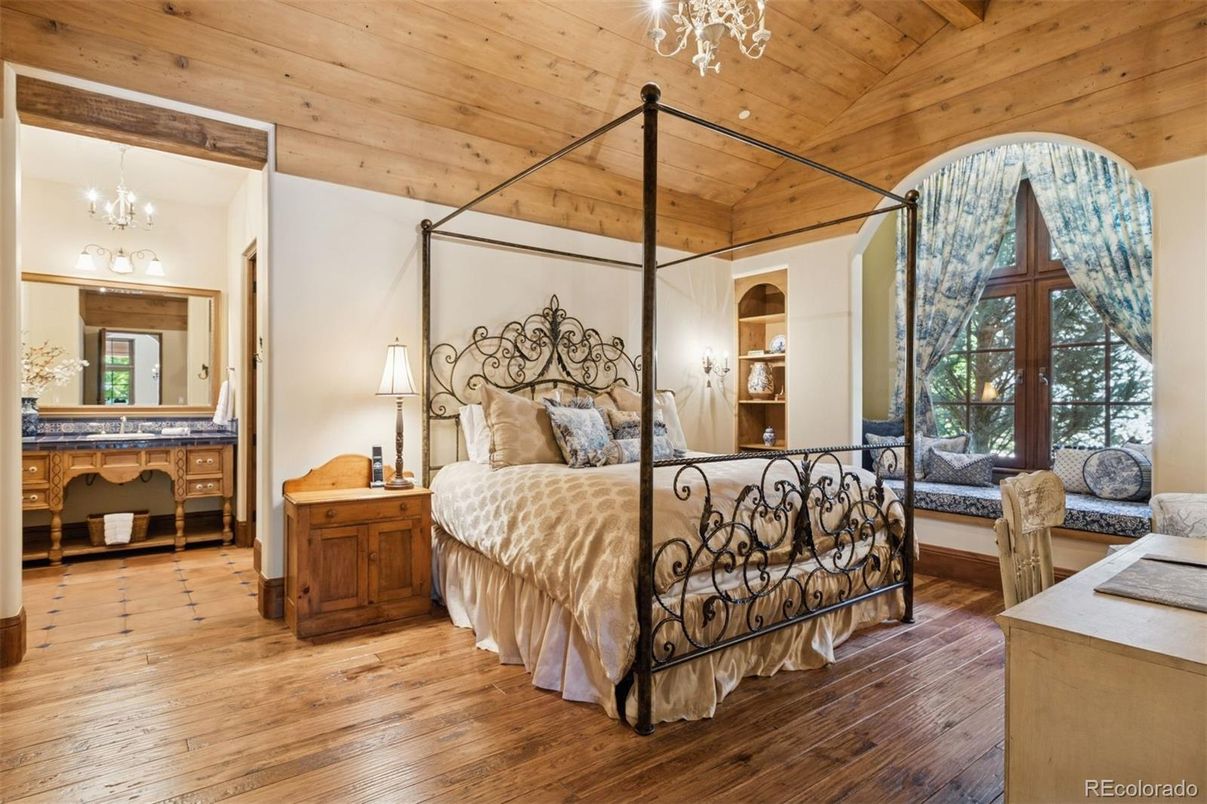 Bedroom, Chandelier, Interior, Pendant Lights, Wooden Ceilings, Wood Texture Flooring