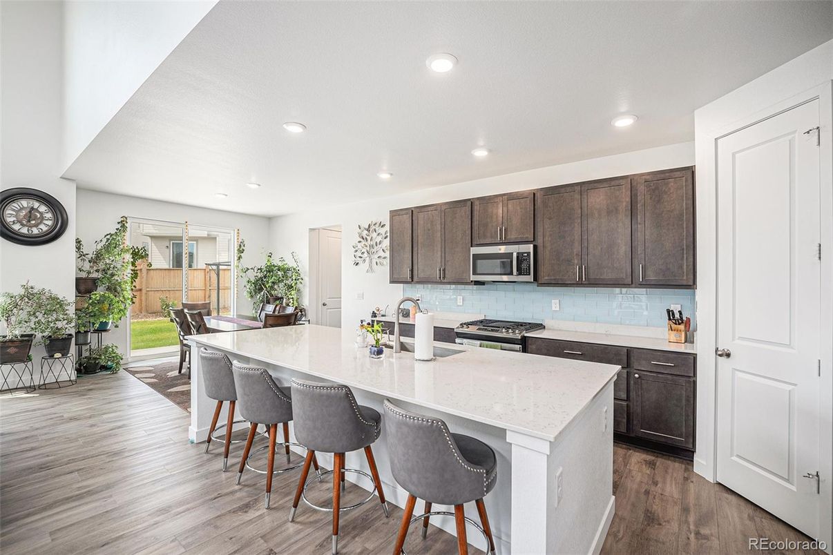 Dining room, Interior, Kitchen, Recessed Lighting, Wood Texture Flooring
