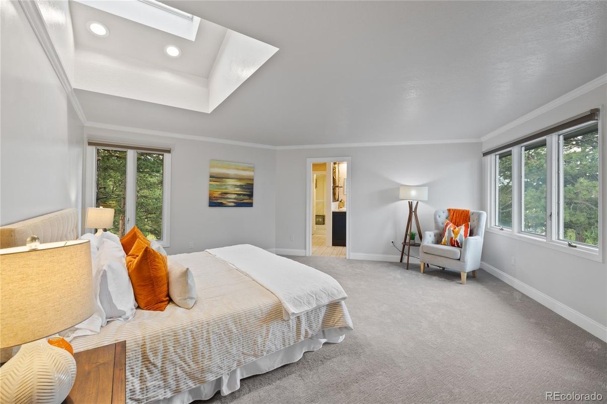 Bedroom, Interior, Recessed Lighting