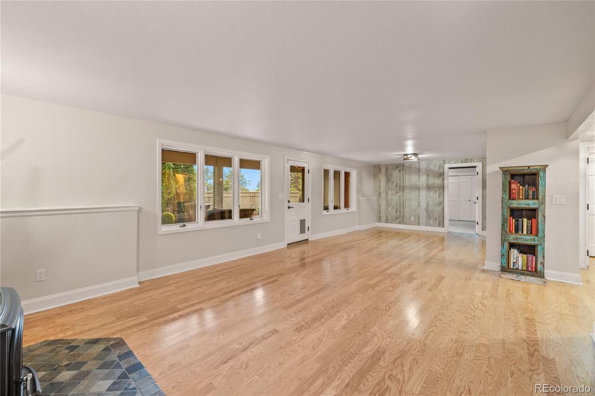 Empty room, Interior, Wood Texture Flooring