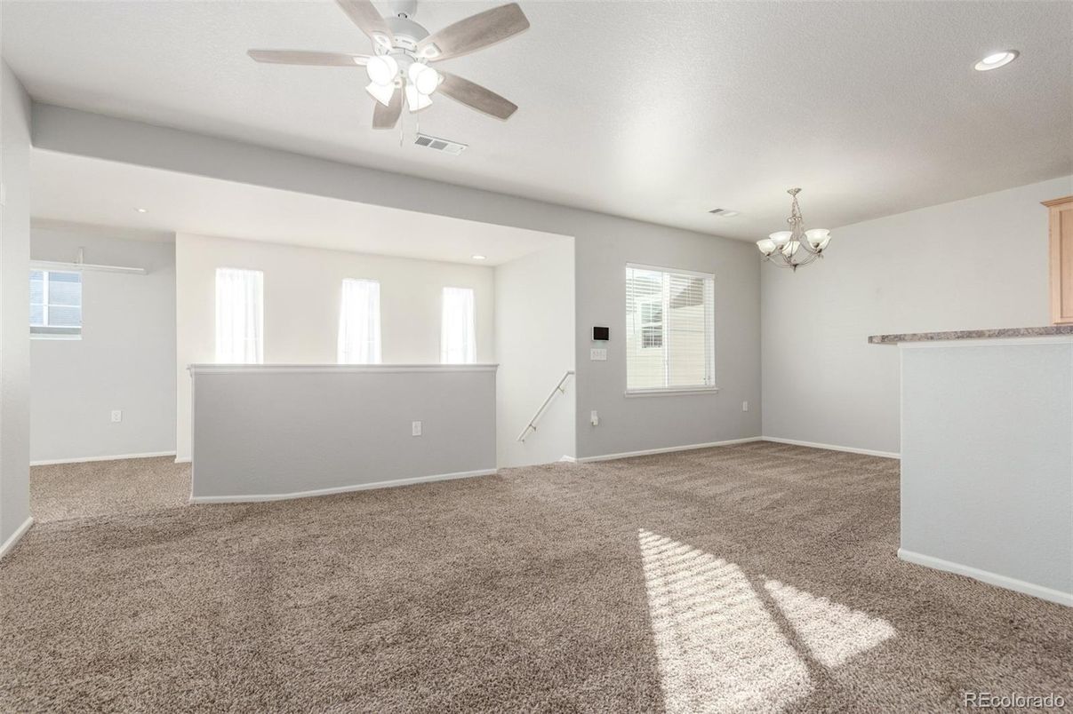 Chandelier, Empty room, Interior, Recessed Lighting