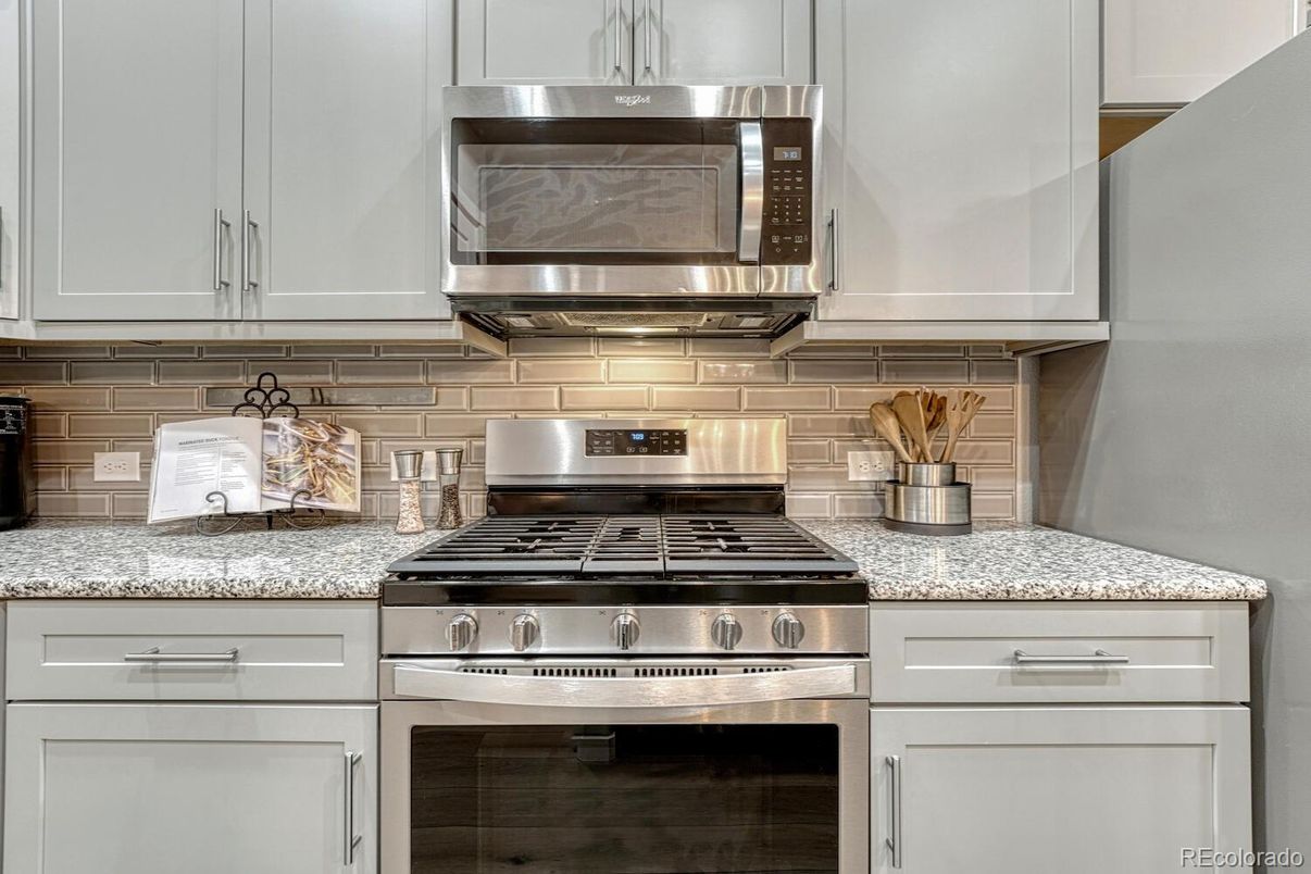 Interior, Kitchen, Stainless Steel Appliances