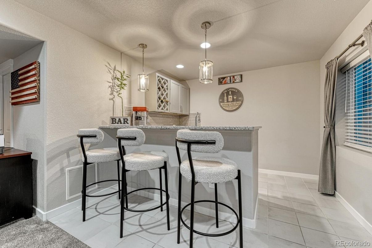 Interior, Pendant Lights, Recessed Lighting