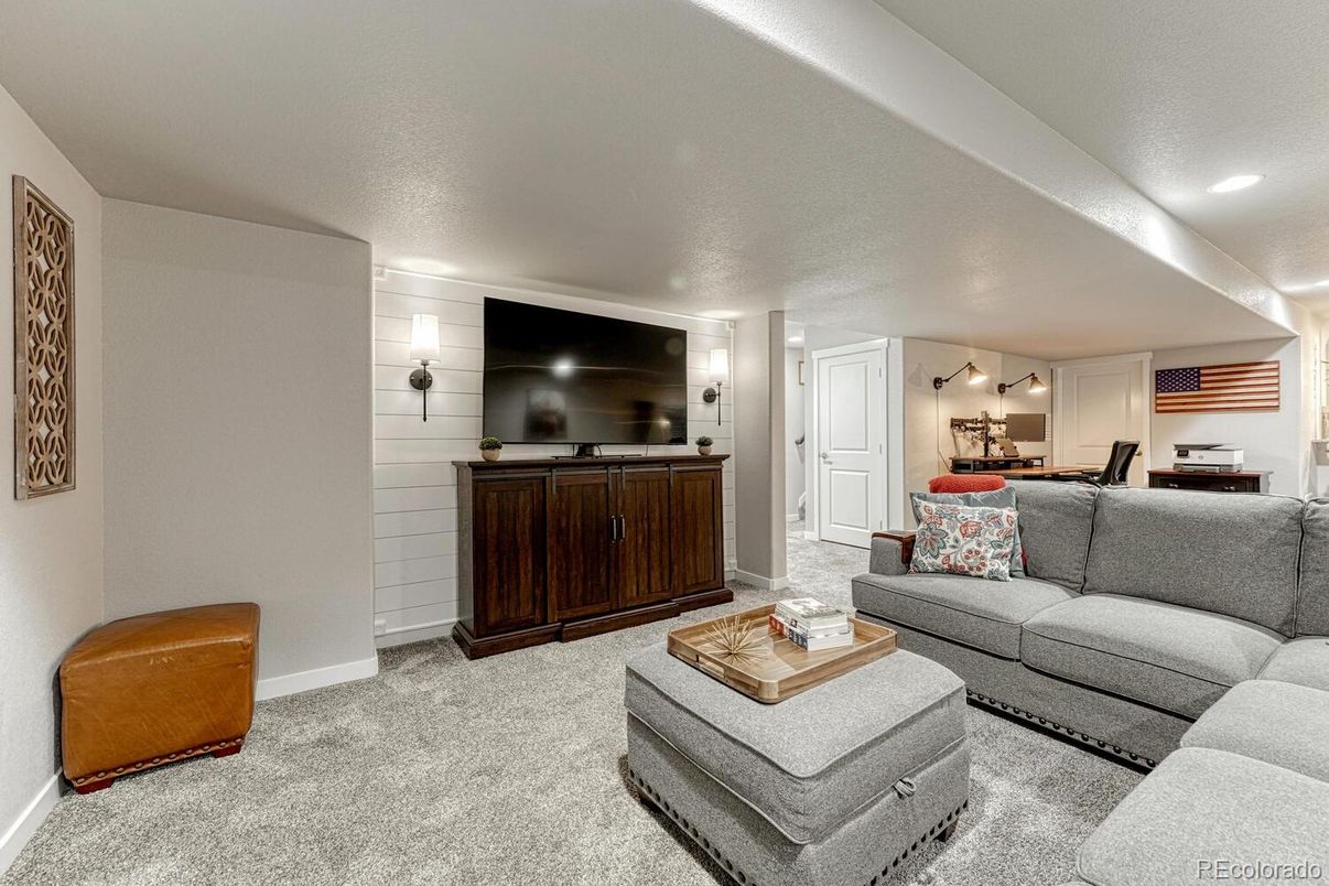 Interior, Living room, Recessed Lighting