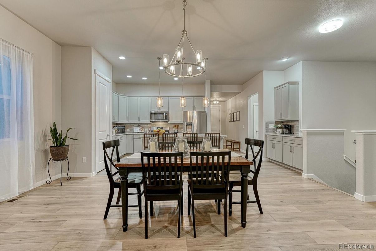 Chandelier, Dining room, Interior, Kitchen, Pendant Lights, Recessed Lighting, Wood Texture Flooring