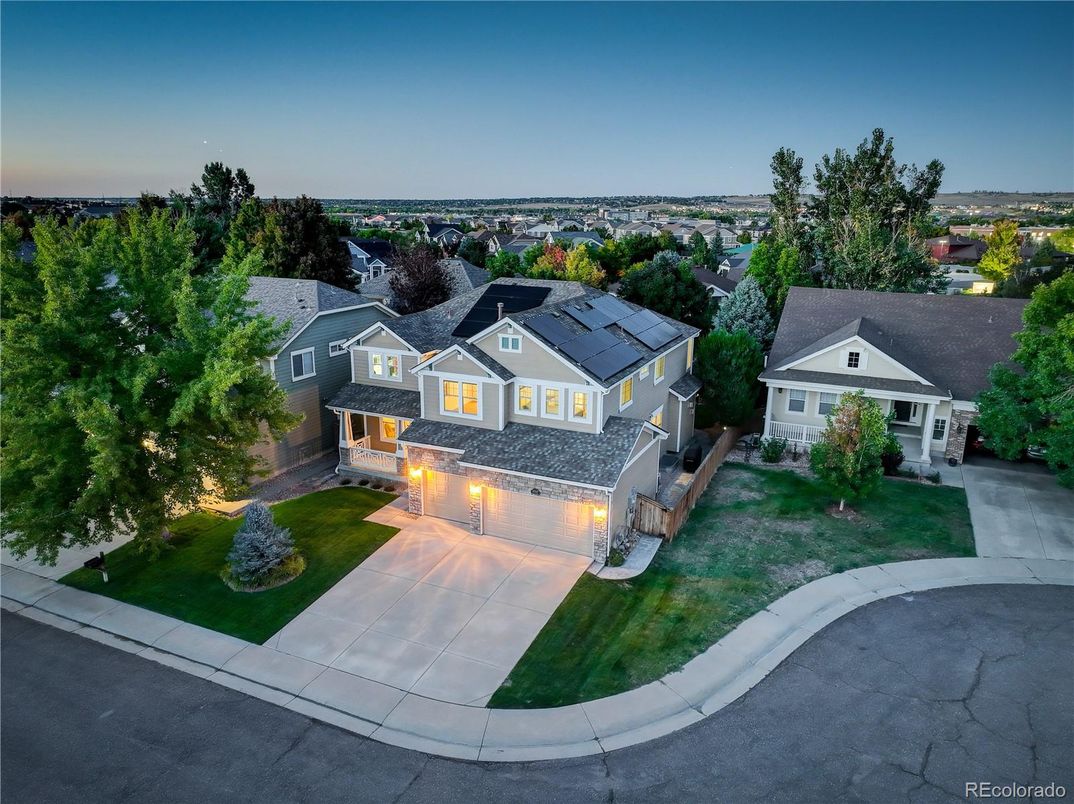 Exterior, Drone