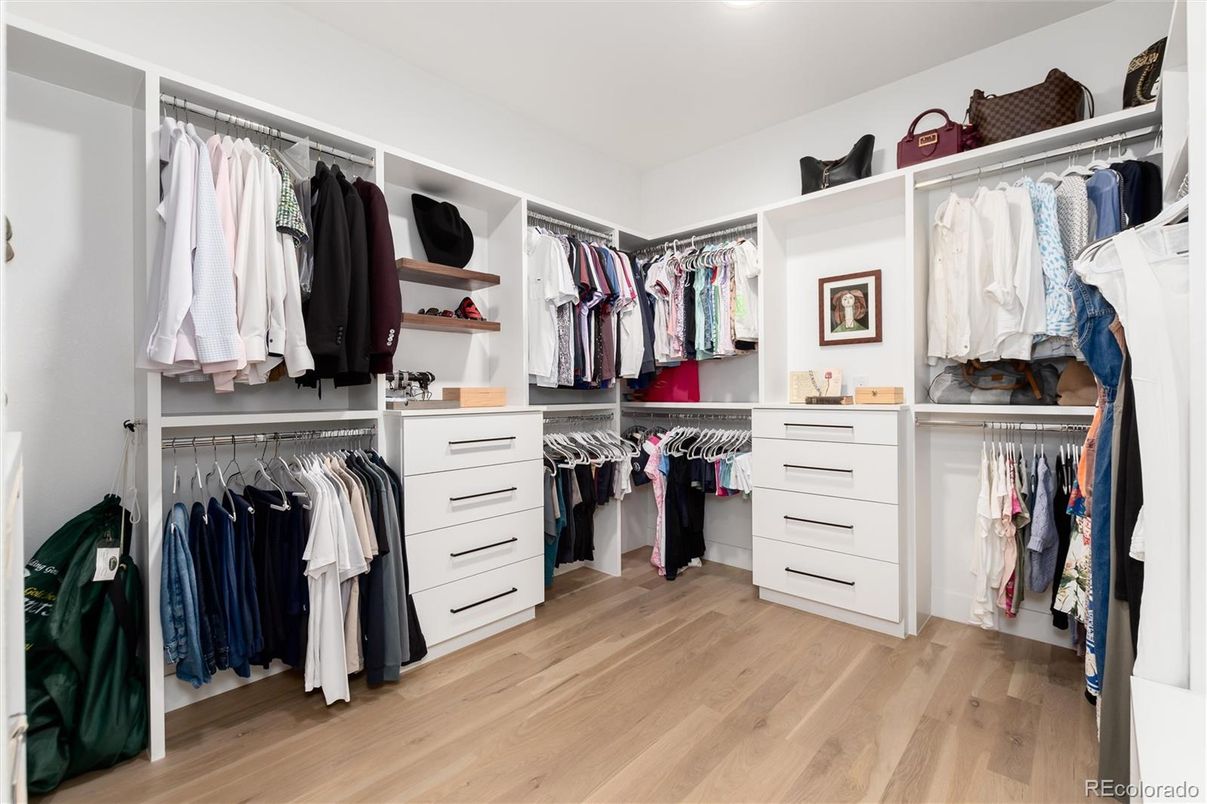 Interior, Recessed Lighting, Walk-in Closets, Wood Texture Flooring