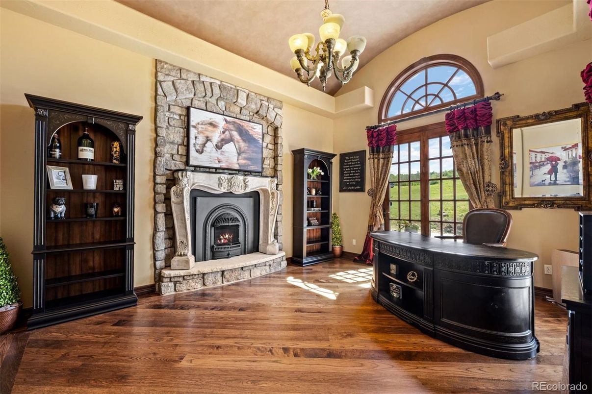 Chandelier, Fireplace, Interior, Wood Texture Flooring
