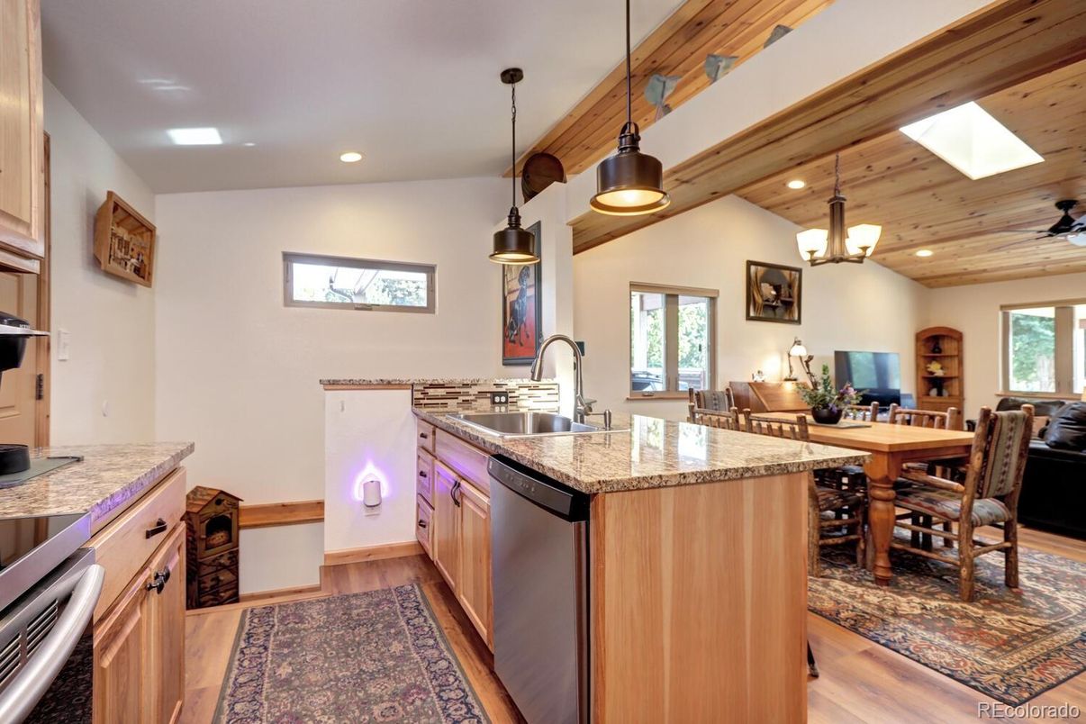 Dining room, Interior, Kitchen, Pendant Lights, Recessed Lighting, Wooden Beams, Wooden Ceilings, Wood Texture Flooring