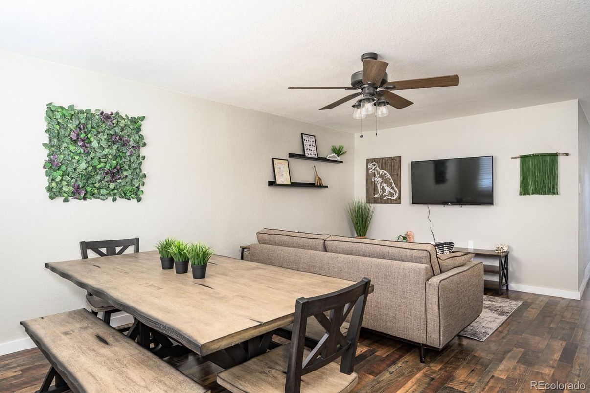 Dining room, Interior, Living room, Wood Texture Flooring