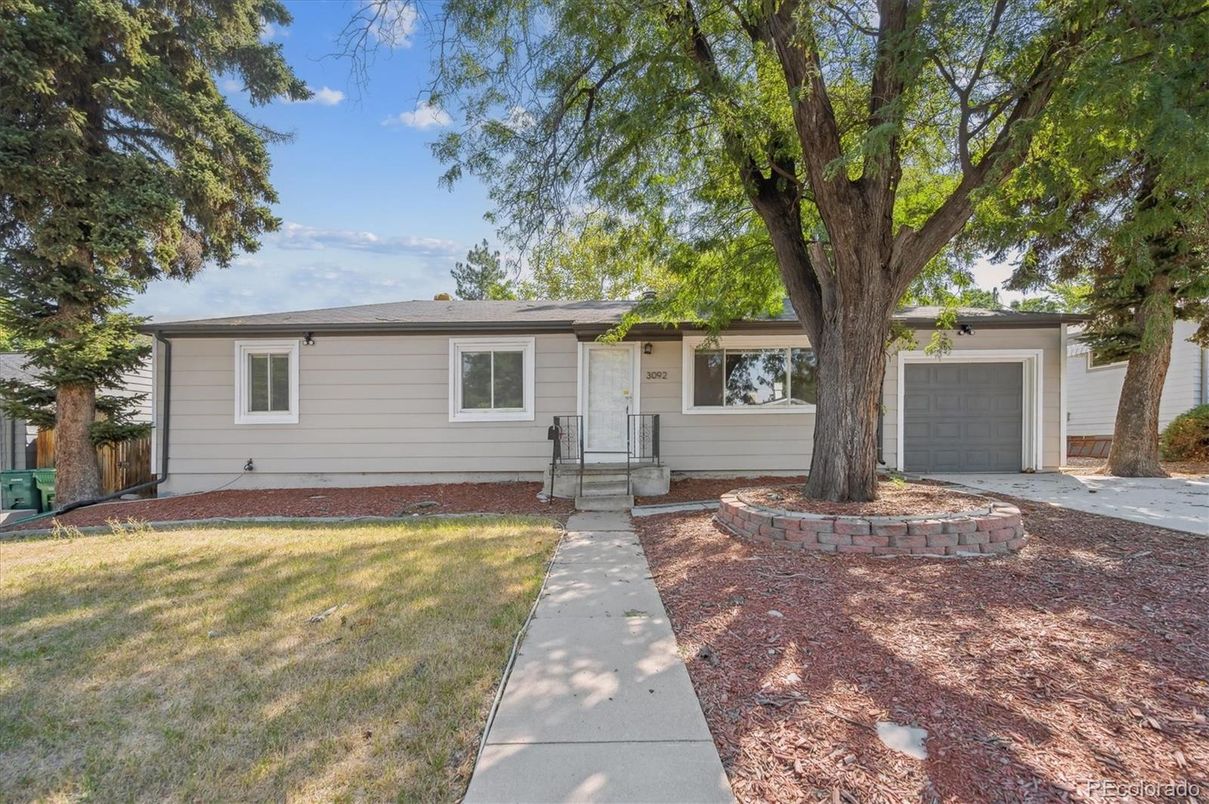 Attached, Backyard, Exterior, Facade, Ranch