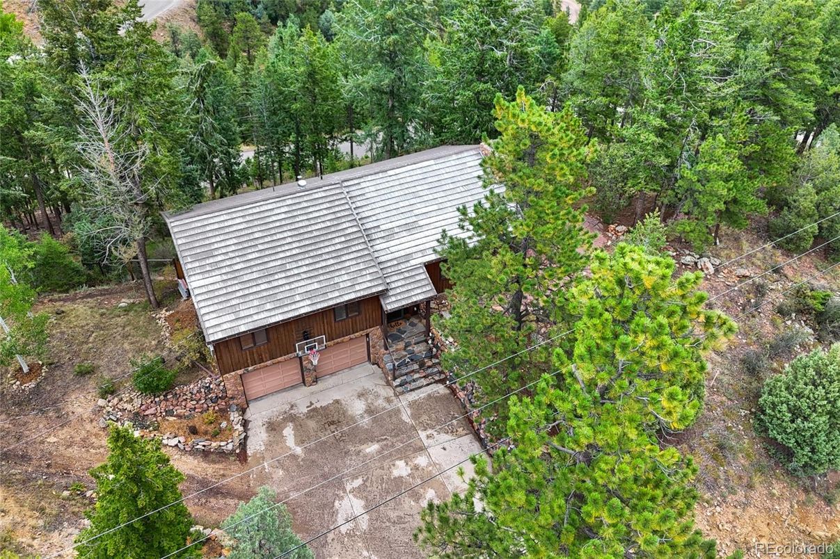 Exterior, Drone