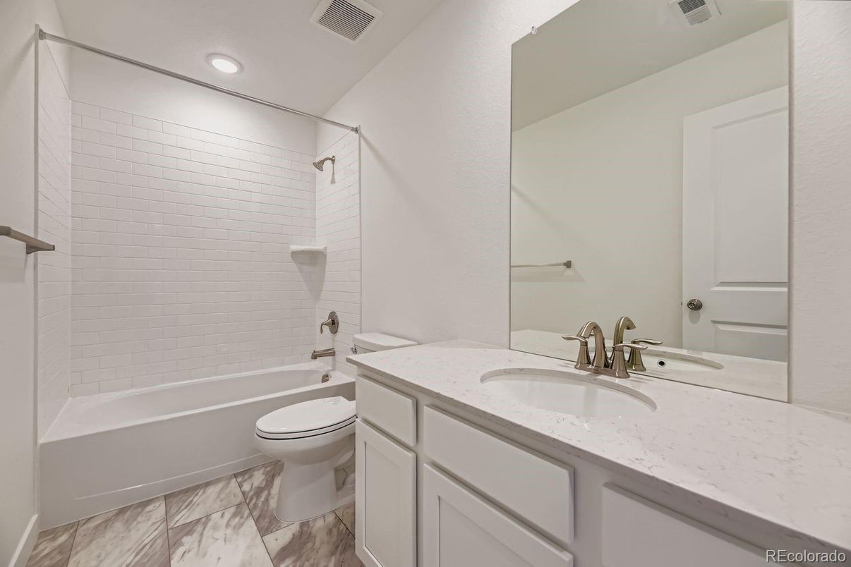 Bathroom, Interior, Marble, Recessed Lighting