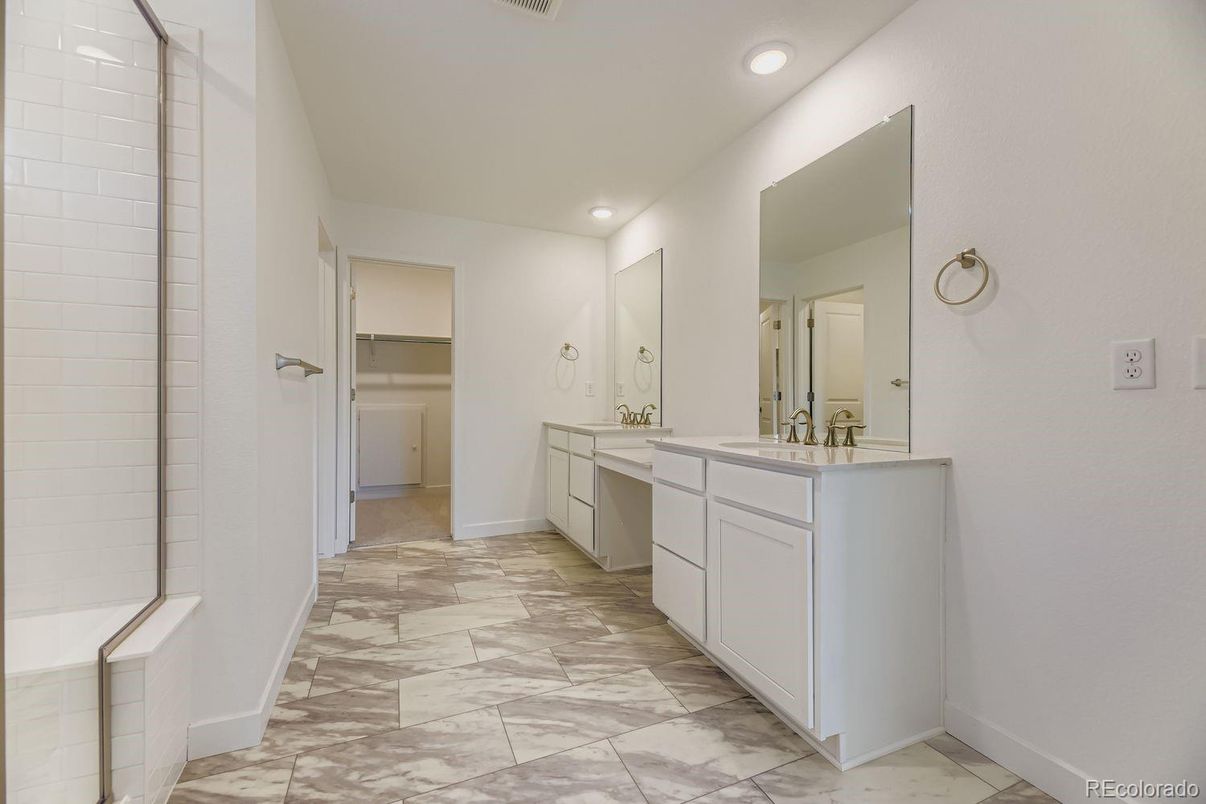 Bathroom, Dual Sink Vanities, Interior, Marble, Recessed Lighting