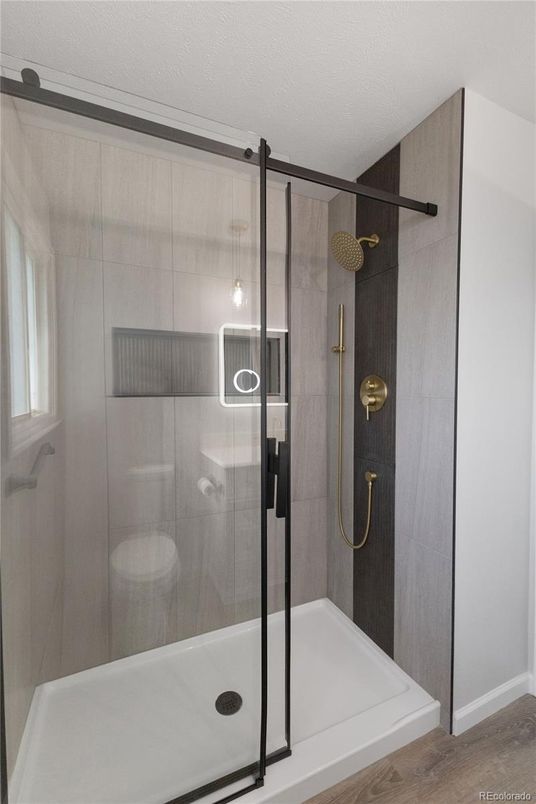 Bathroom, Glass Shower, Interior, Pendant Lights