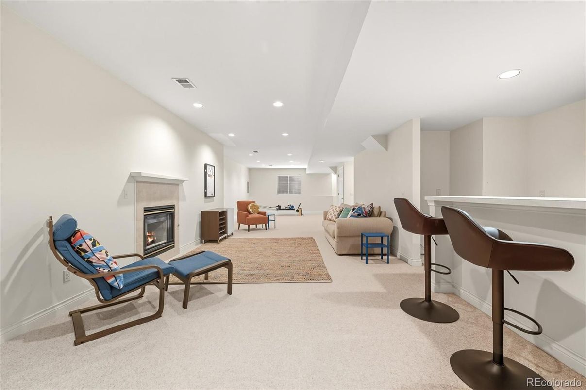Fireplace, Interior, Living room, Recessed Lighting