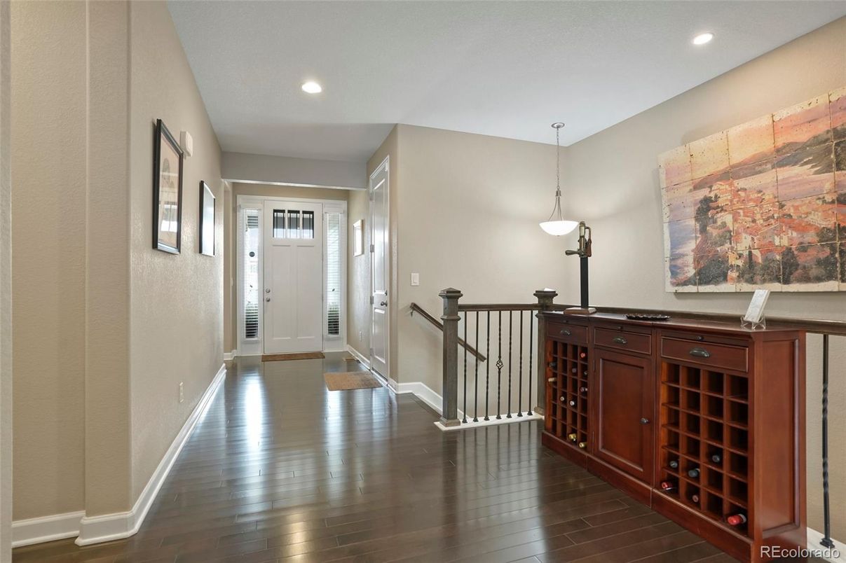 Interior, Pendant Lights, Recessed Lighting, Wine Storage, Wood Texture Flooring