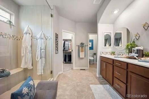 Bathroom, Interior, Recessed Lighting