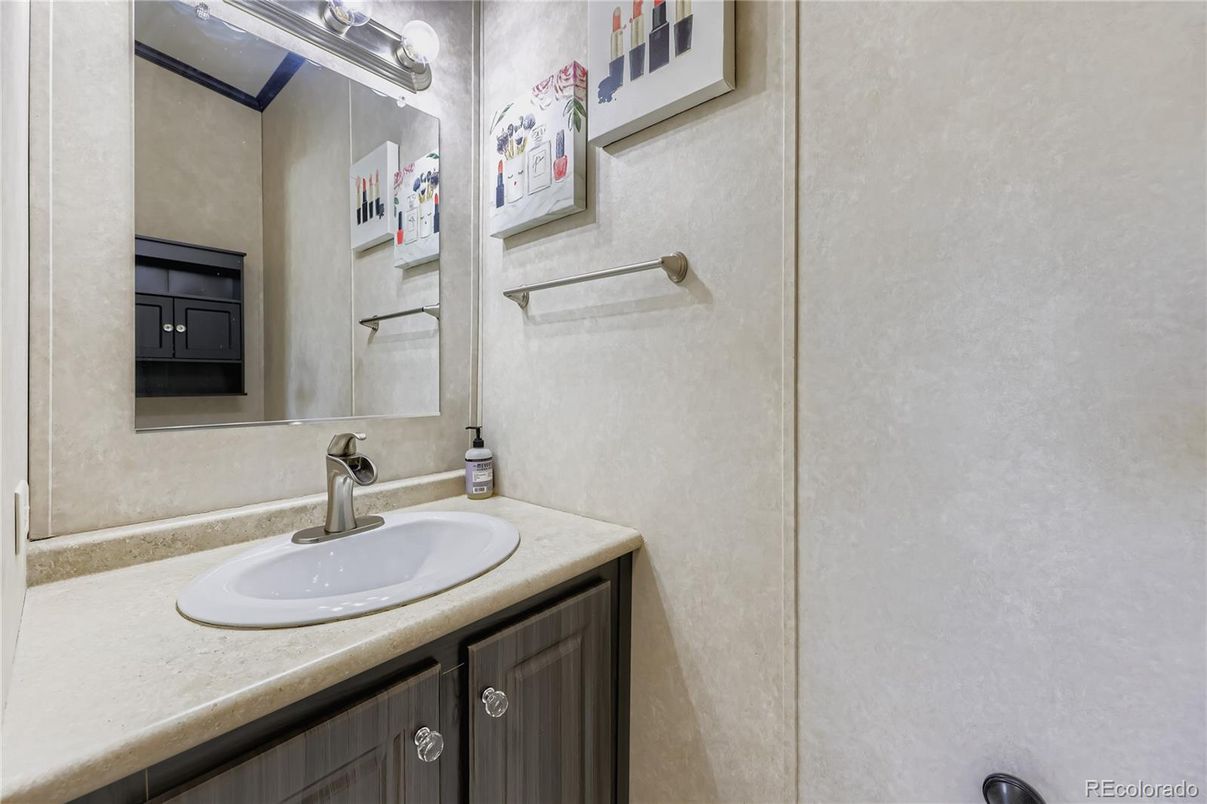 Bathroom, Interior