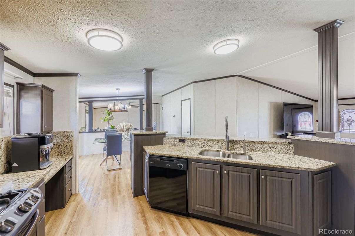 Dining room, Interior, Kitchen, Pendant Lights, Wood Texture Flooring