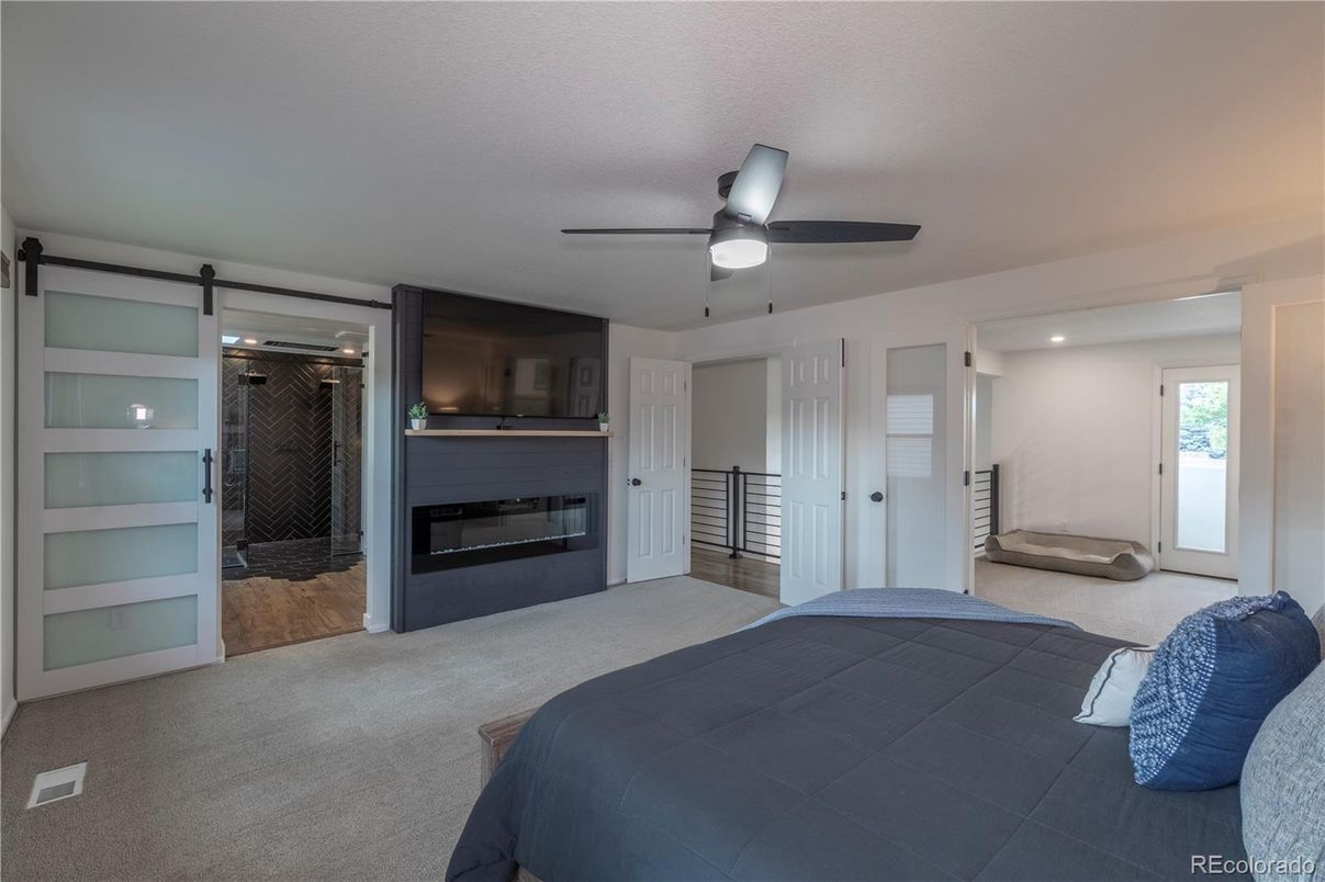 Bedroom, Fireplace, Interior, Recessed Lighting