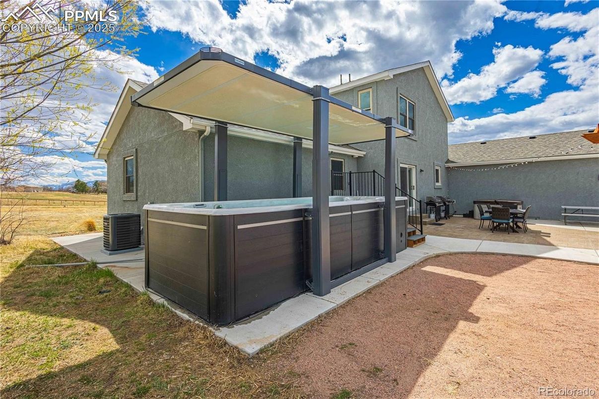 Backyard, Exterior, Hot Tub