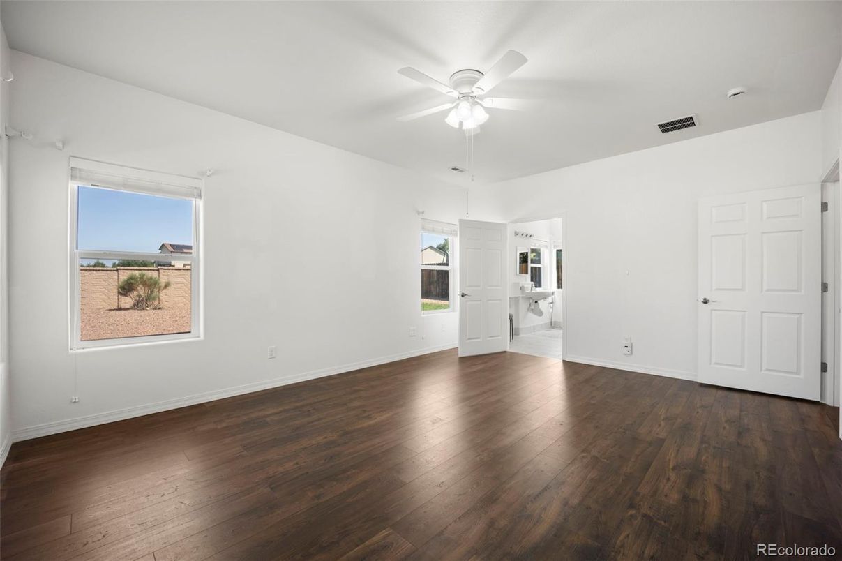 Empty room, Interior, Wood Texture Flooring