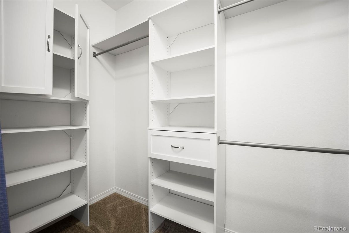 Interior, Walk-in Closets