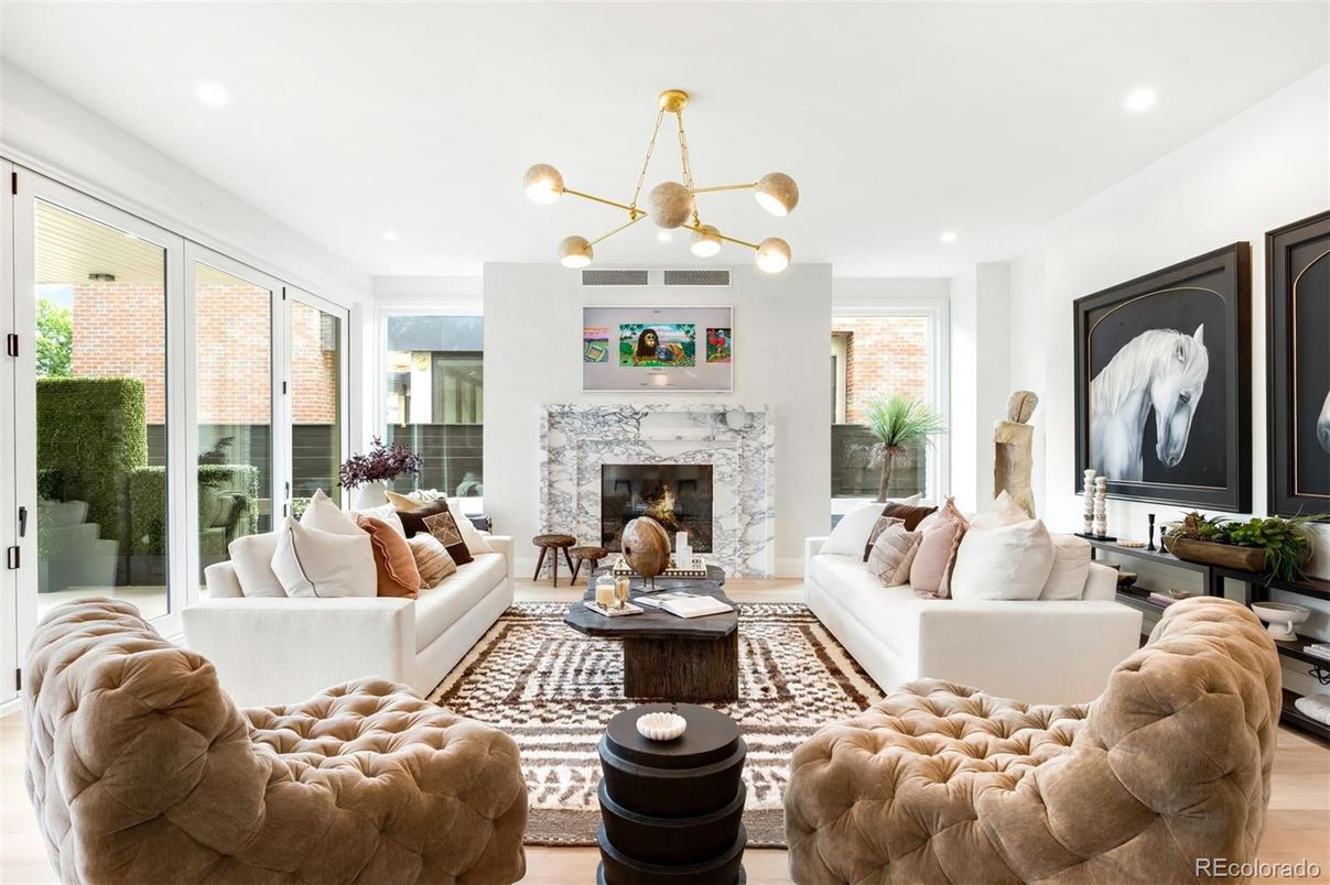 Fireplace, Interior, Living room, Pendant Lights, Recessed Lighting, Wood Texture Flooring