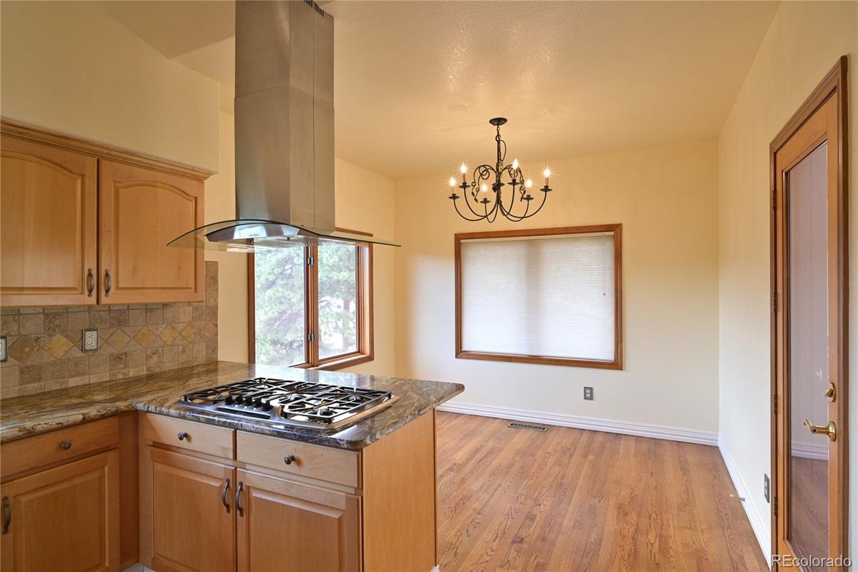 Chandelier, Interior, Kitchen, Wood Texture Flooring