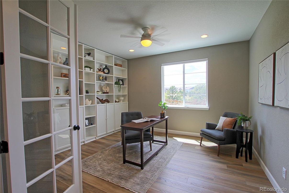 Home Office, Interior, Recessed Lighting, Wood Texture Flooring