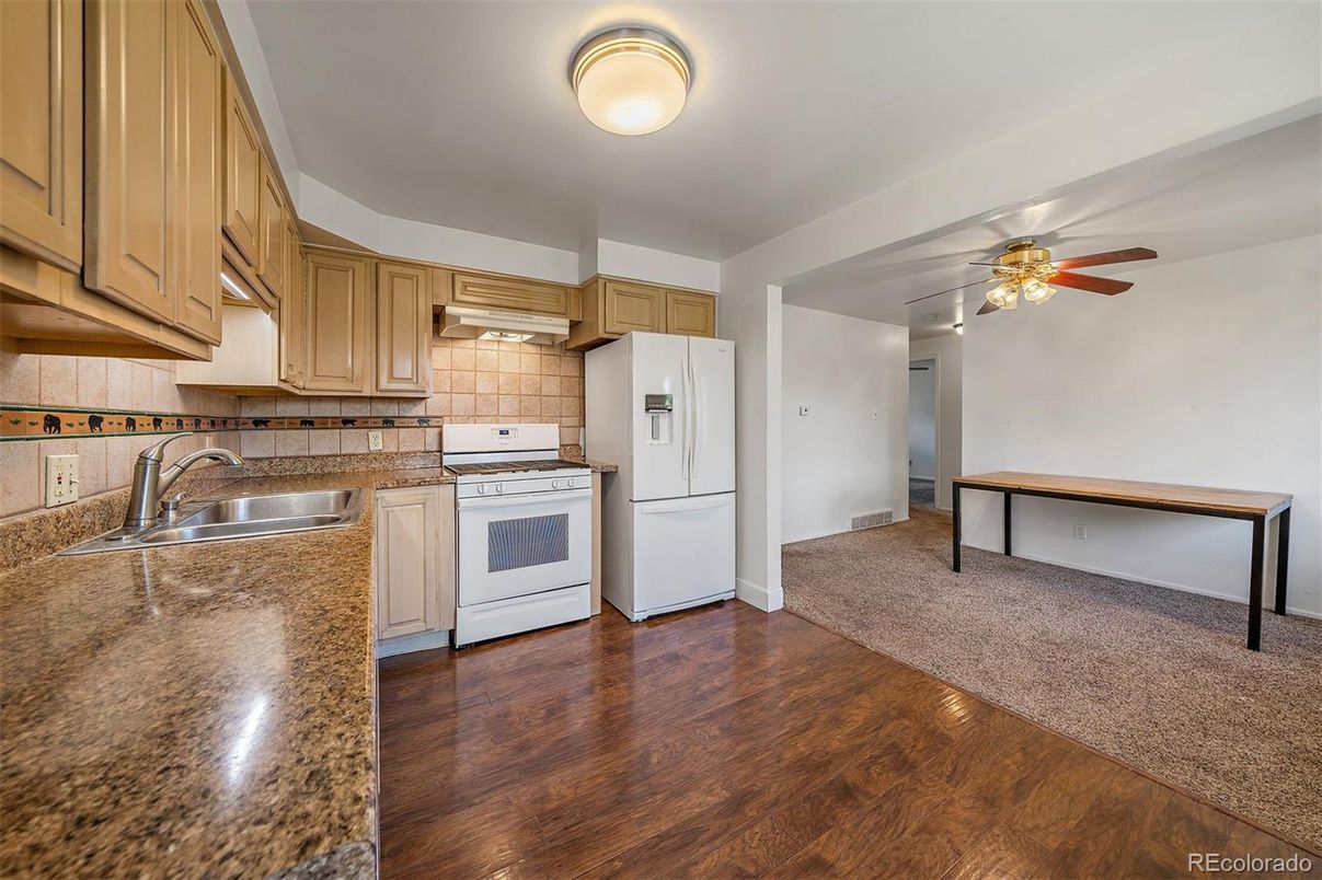 Interior, Kitchen, Wood Texture Flooring