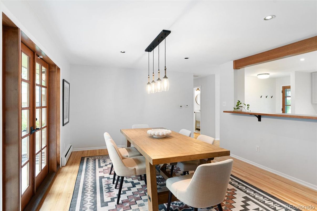 Dining room, Interior, Pendant Lights, Recessed Lighting, Wood Texture Flooring