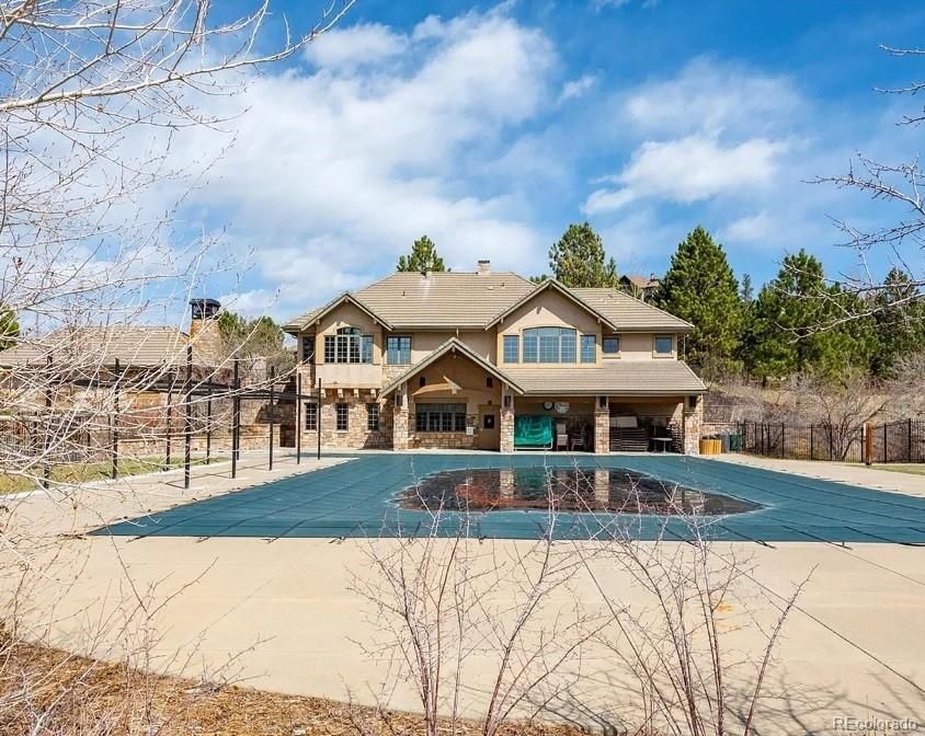 Backyard, Exterior, Pool