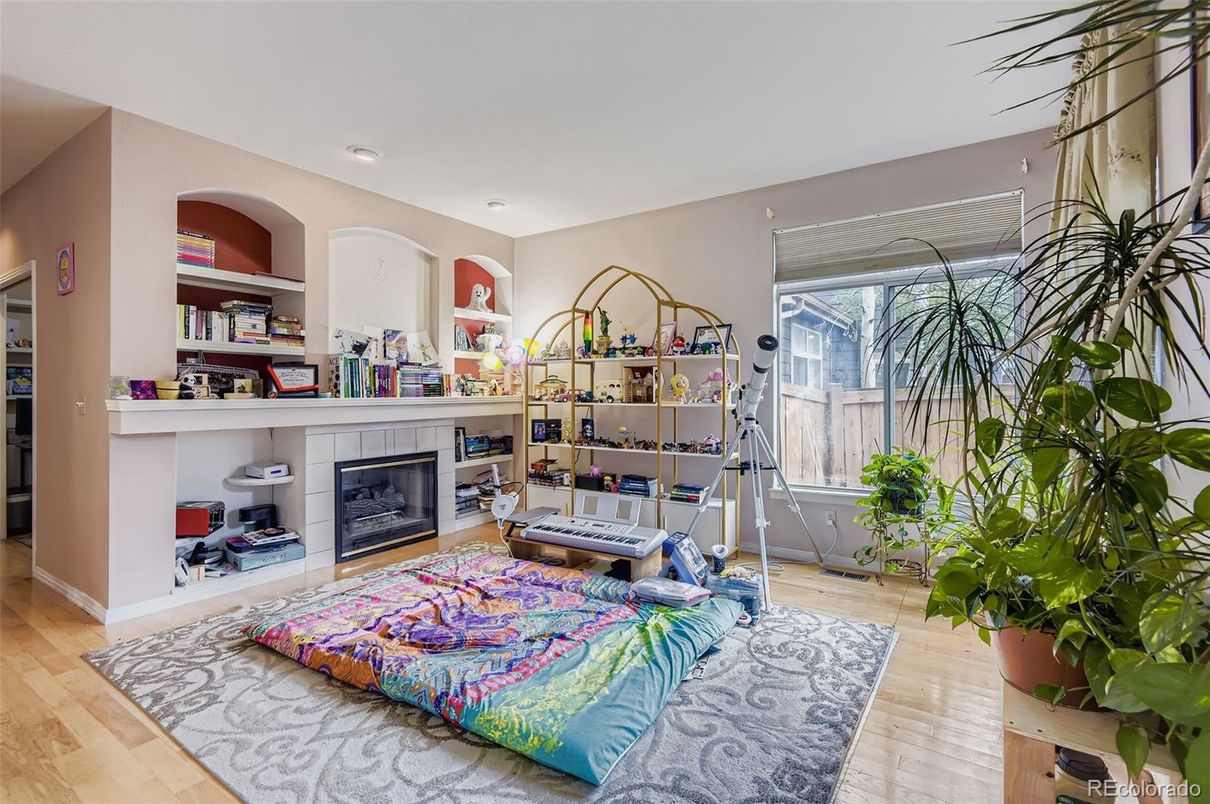 Fireplace, Interior, Recessed Lighting, Wood Texture Flooring