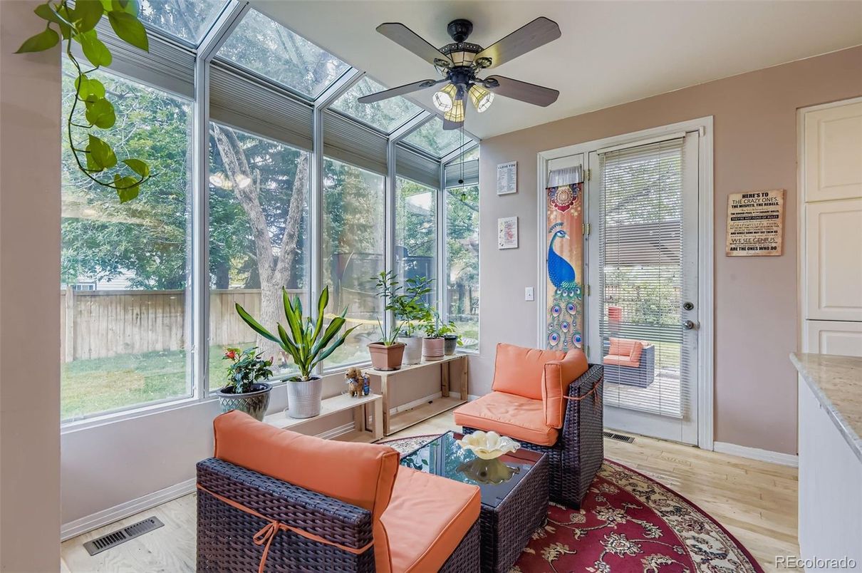Interior, Living room, Sun Room, Wood Texture Flooring